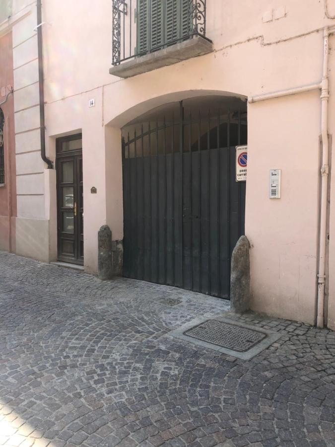 Casa Corona Grossa サルッツォ エクステリア 写真